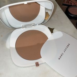 Marc Jacobs Omega Bronze